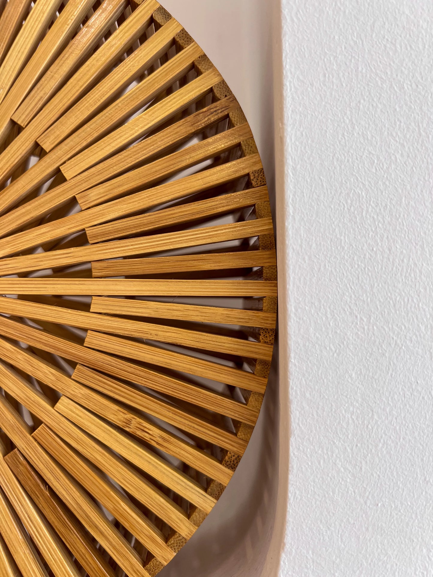 BUMI Bag Small – Handgefertigte Bambustasche (Natur/Schwarz)